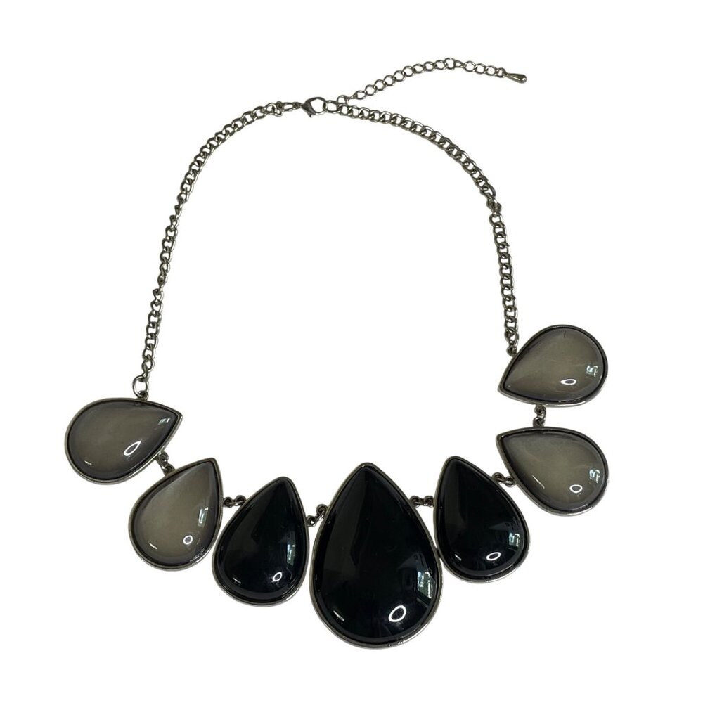 Statement Teardrop Necklace Black Gray Resin Stones On Silver-Tone Chain u